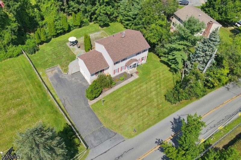 28 Brady Rd
