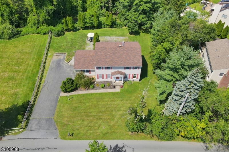28 Brady Rd