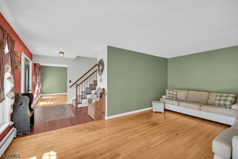 28 Brady Rd
