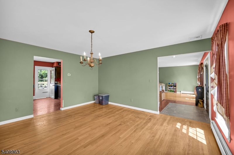28 Brady Rd