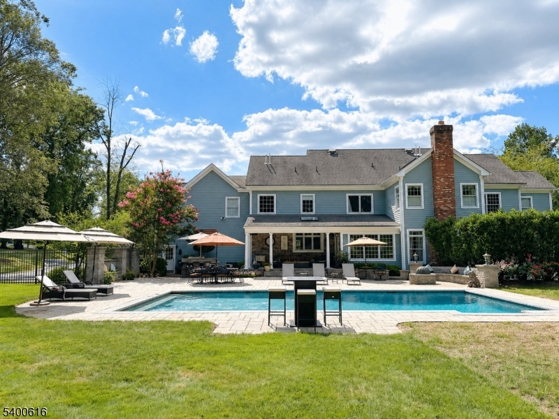 103 Emerald Valley Ln