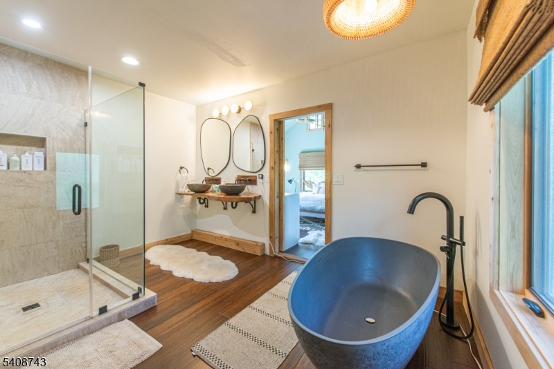 62 Mount Pleasant Rd