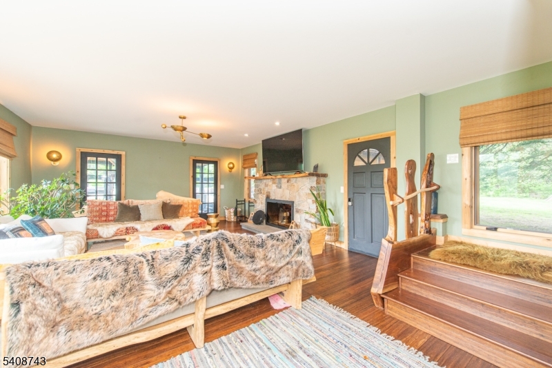 62 Mount Pleasant Rd