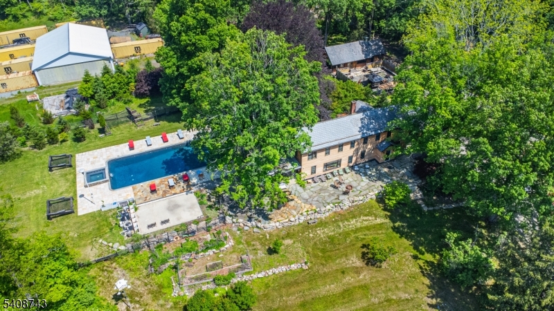 62 Mount Pleasant Rd