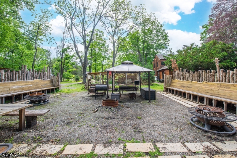 62 Mount Pleasant Rd