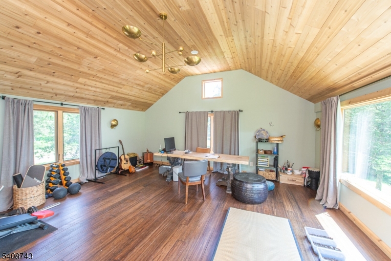 62 Mount Pleasant Rd