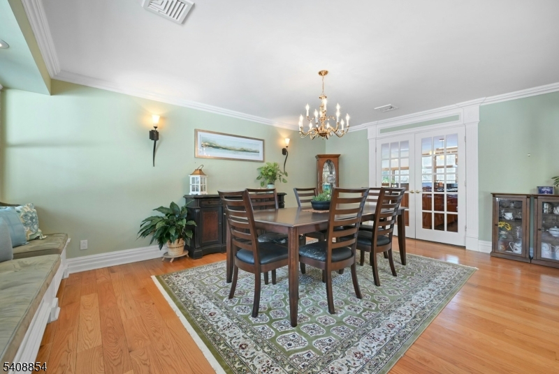 285 Chestnut Ridge Rd