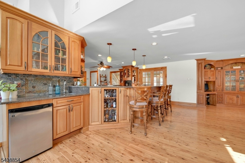 285 Chestnut Ridge Rd