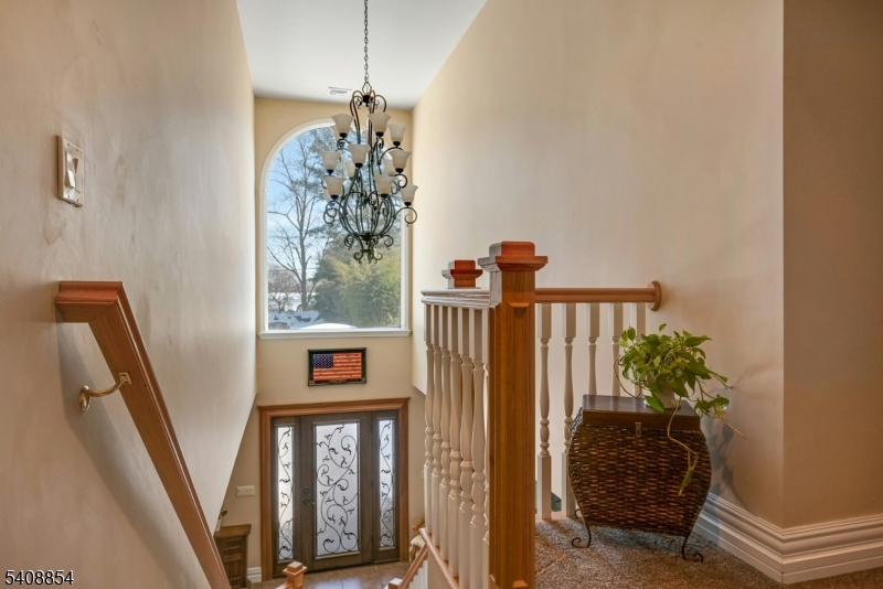 285 Chestnut Ridge Rd