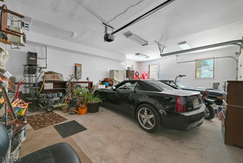 285 Chestnut Ridge Rd