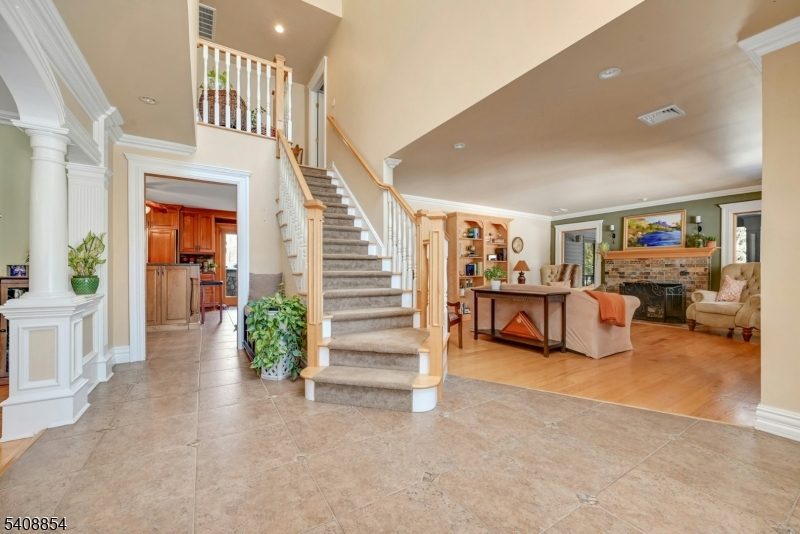 285 Chestnut Ridge Rd