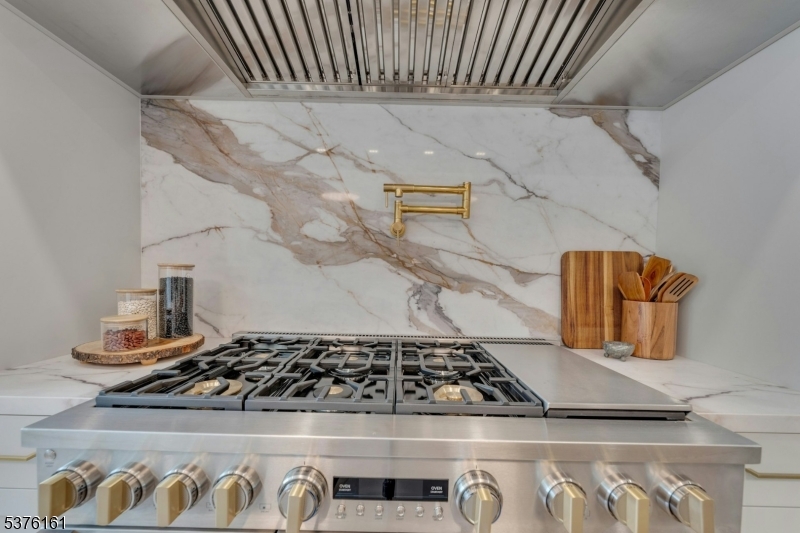 82 Watchung Avenue