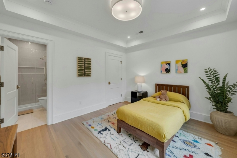 82 Watchung Avenue