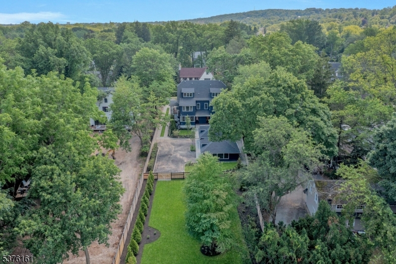82 Watchung Avenue