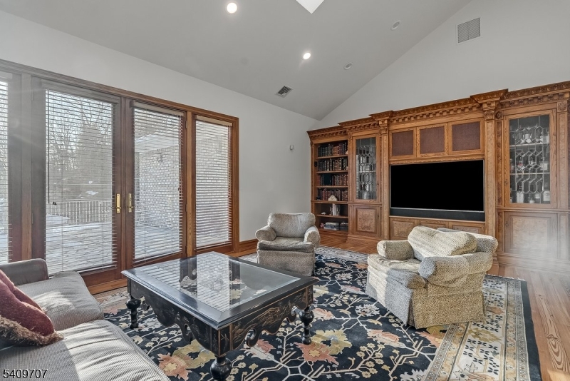 120 Goodale Rd