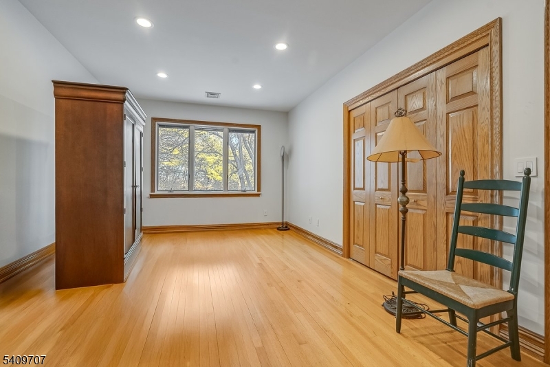 120 Goodale Rd