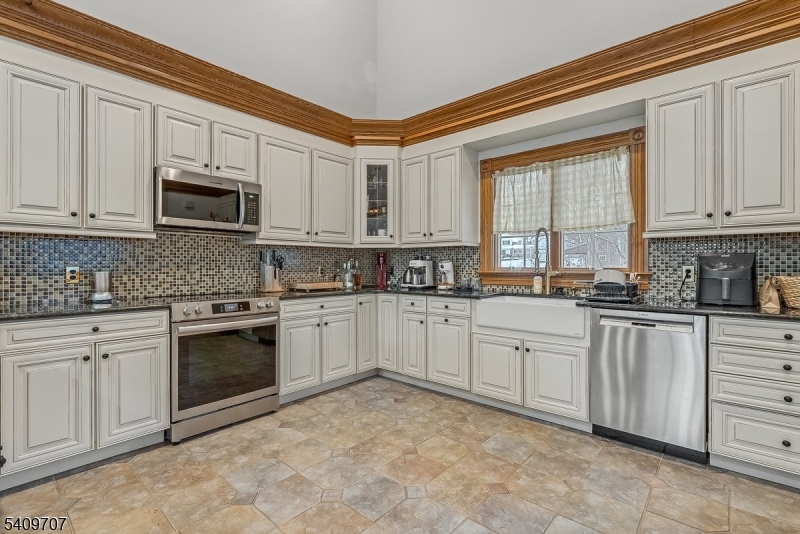 120 Goodale Rd