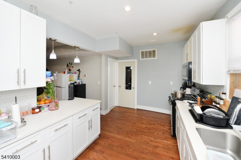 135 Scheerer Ave