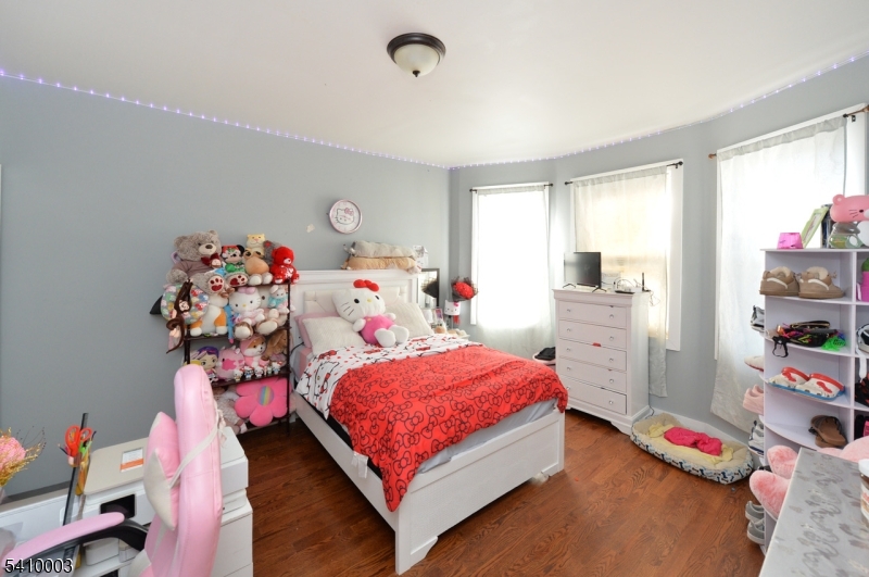 135 Scheerer Ave