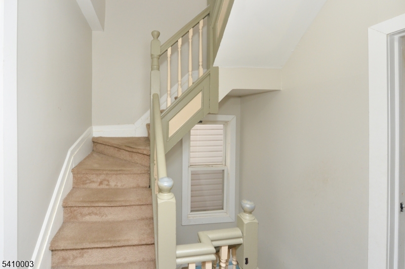 135 Scheerer Ave