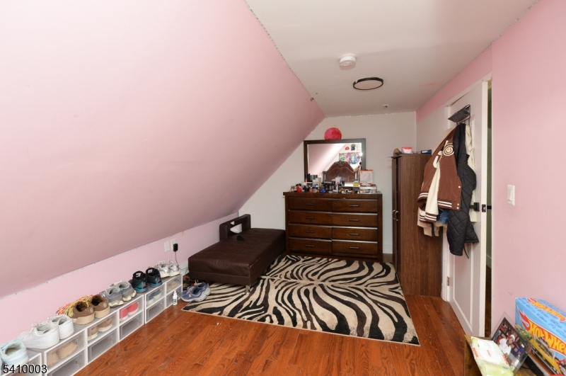 135 Scheerer Ave