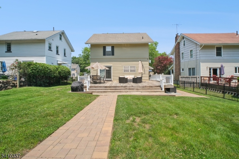 122 Westover Ave