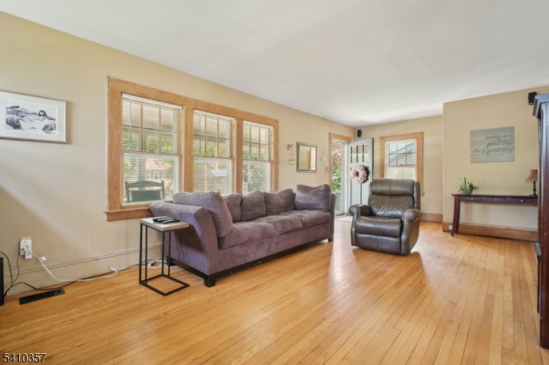 122 Westover Ave