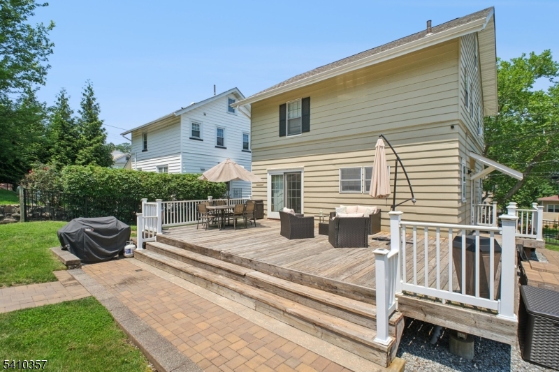 122 Westover Ave
