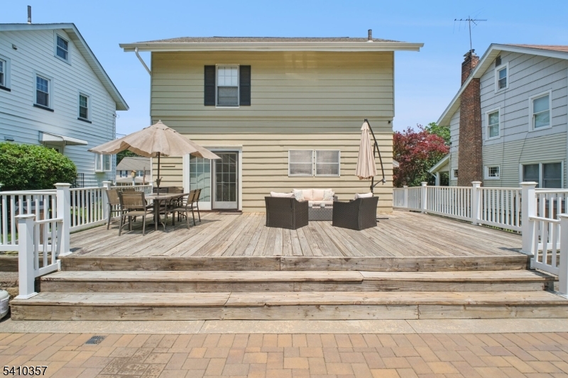 122 Westover Ave
