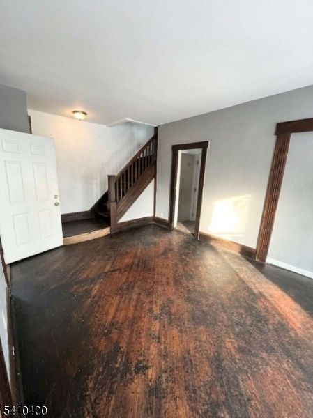 174 Munn Ave