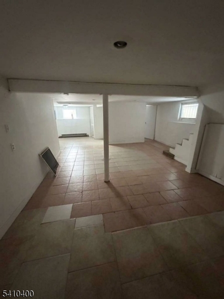 174 Munn Ave