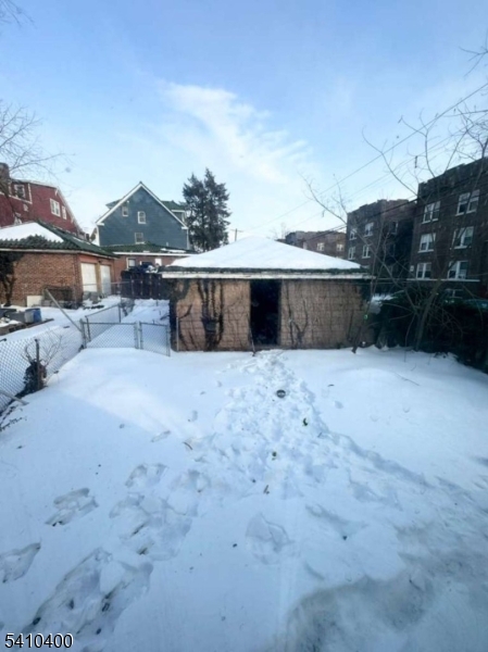 174 Munn Ave