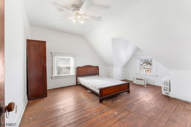 757 Parker St