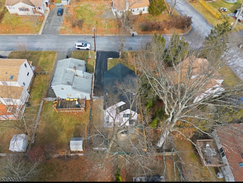 10 Buena Rd