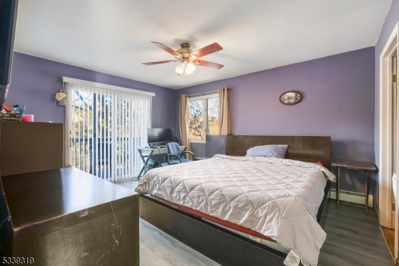 364 Skyline Lake Dr