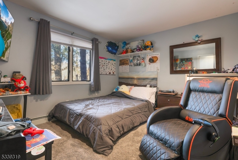 364 Skyline Lake Dr