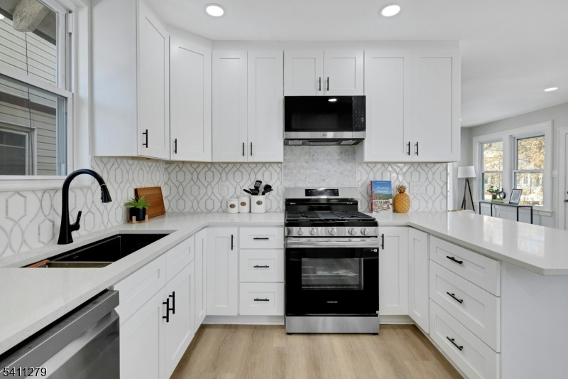 256 Ellery Ave