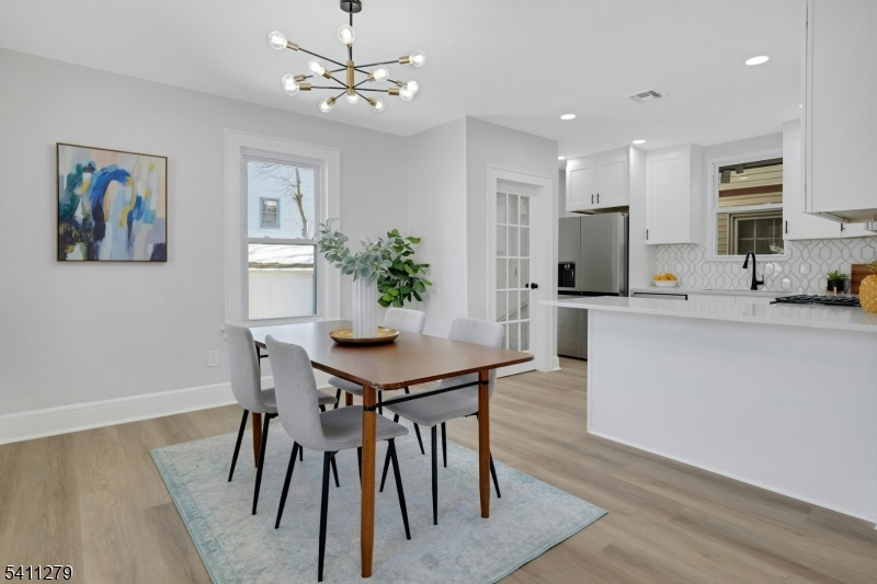 256 Ellery Ave