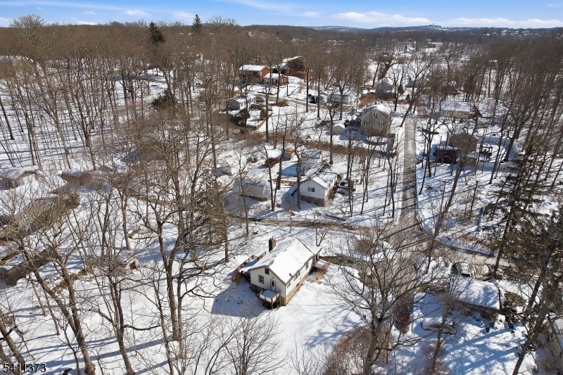 34 Isabelle Ave