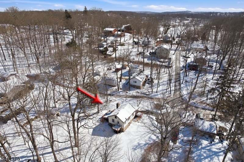 34 Isabelle Ave