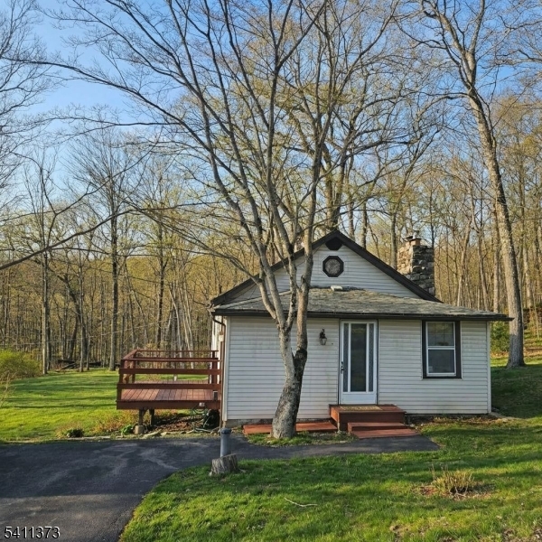 34 Isabelle Ave