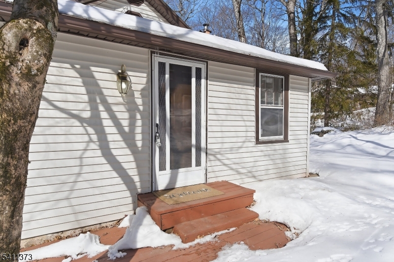 34 Isabelle Ave