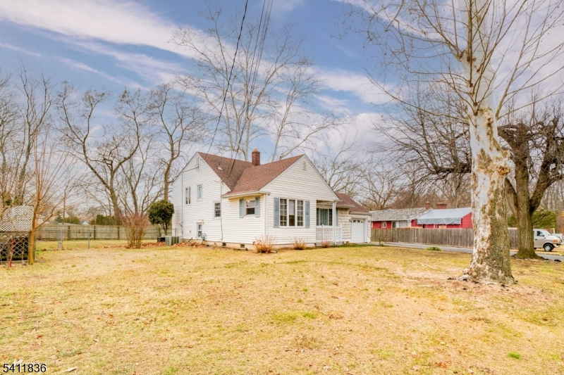 499 Old Stage Rd