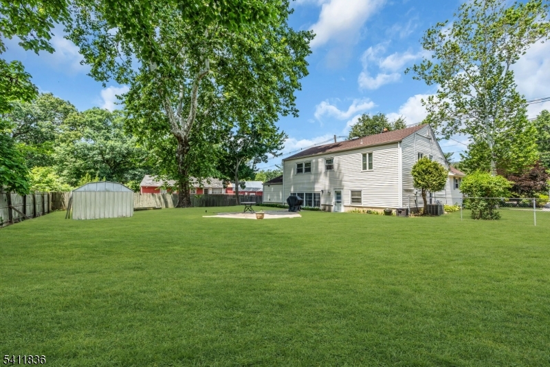 499 Old Stage Rd