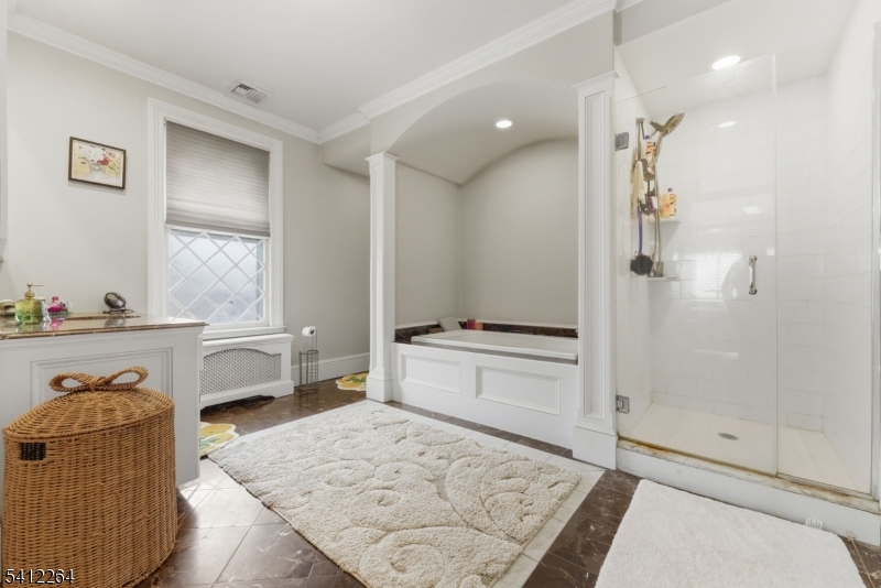 101 E Palisade Ave