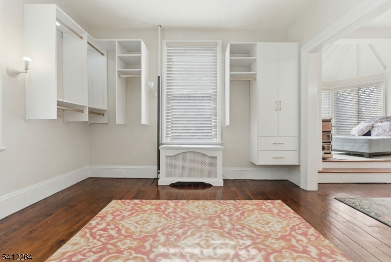 101 E Palisade Ave