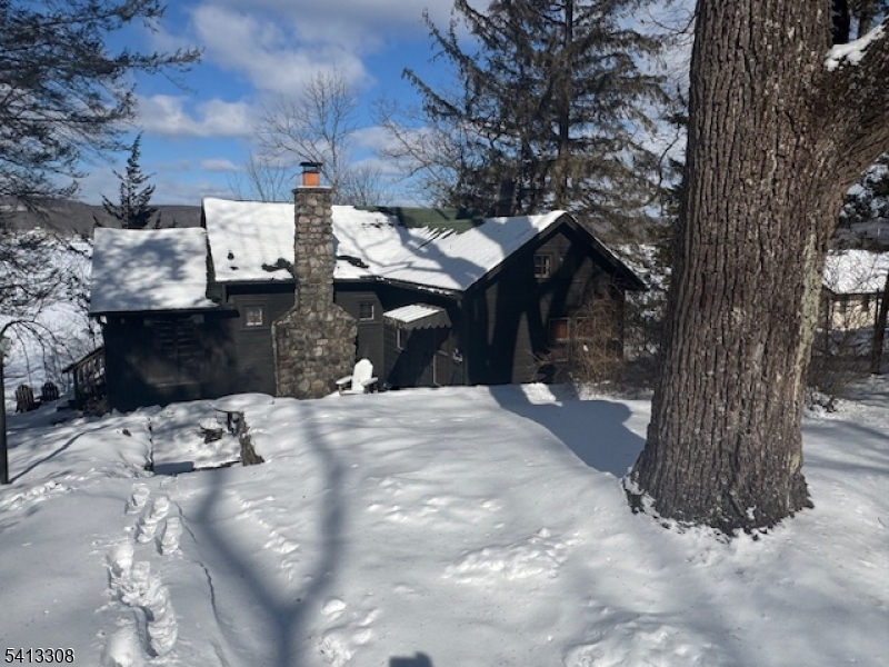 1031 County Road 619