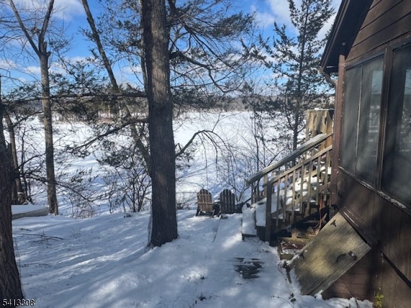 1031 County Road 619