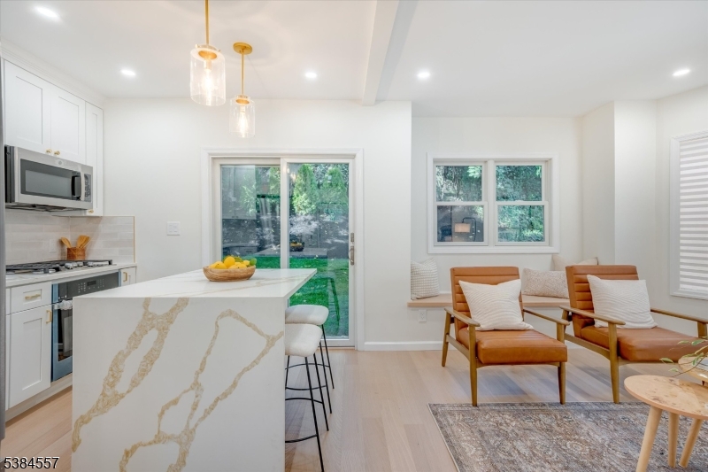 5 Brookside Drive