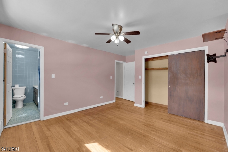 15 Winding Brook Way